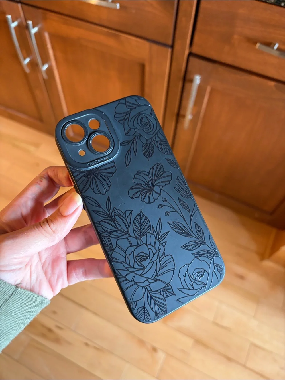 iPhone 15 Case - Protective Slim Cover